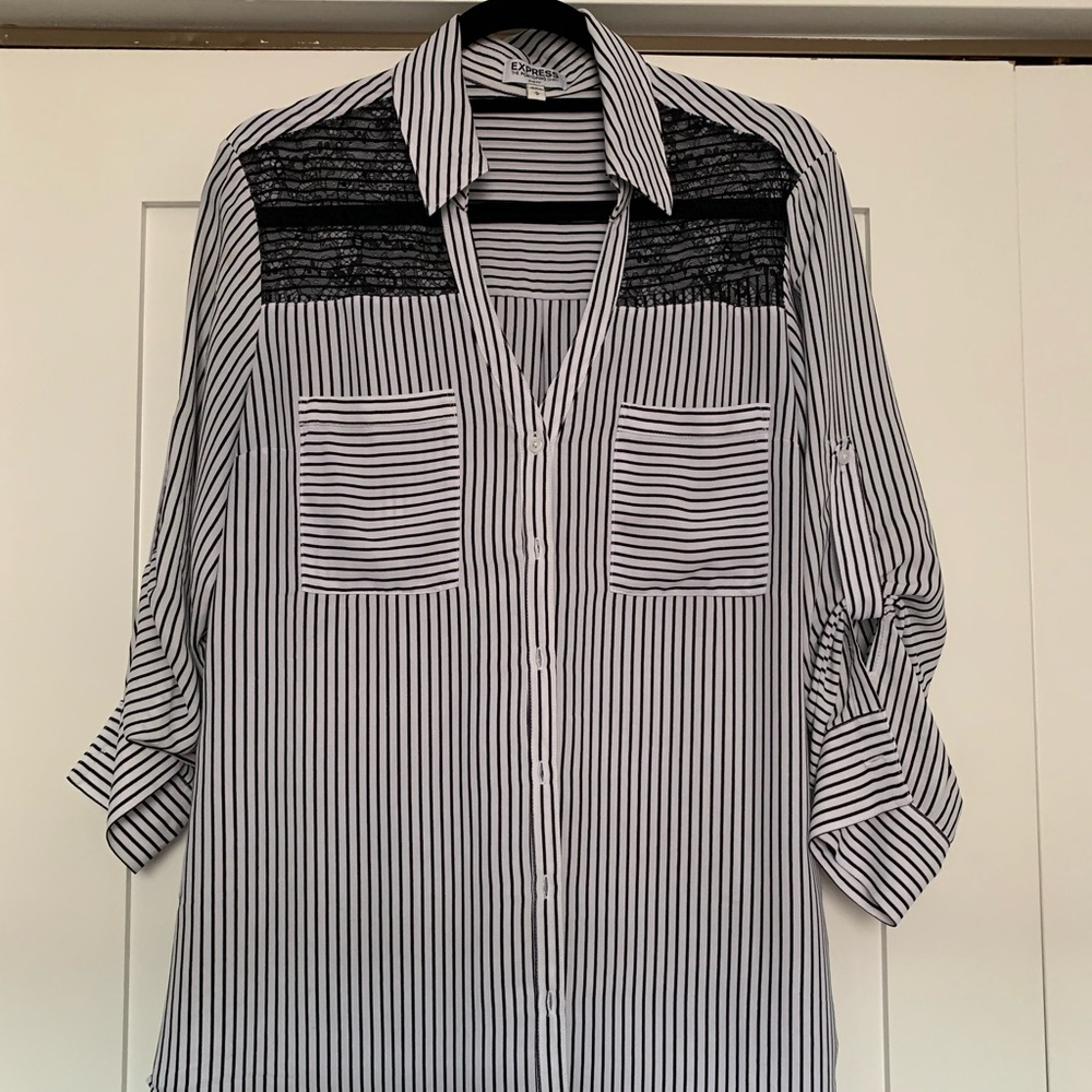 Express stripped portfolio top with lace details
